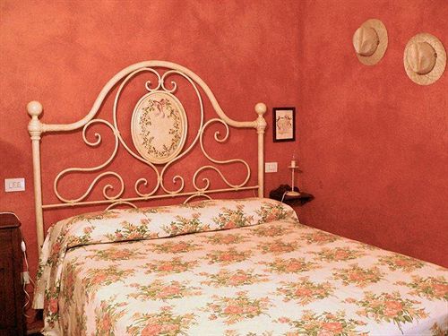 Agriturismo Fiore Di Campo Fermo Exterior photo